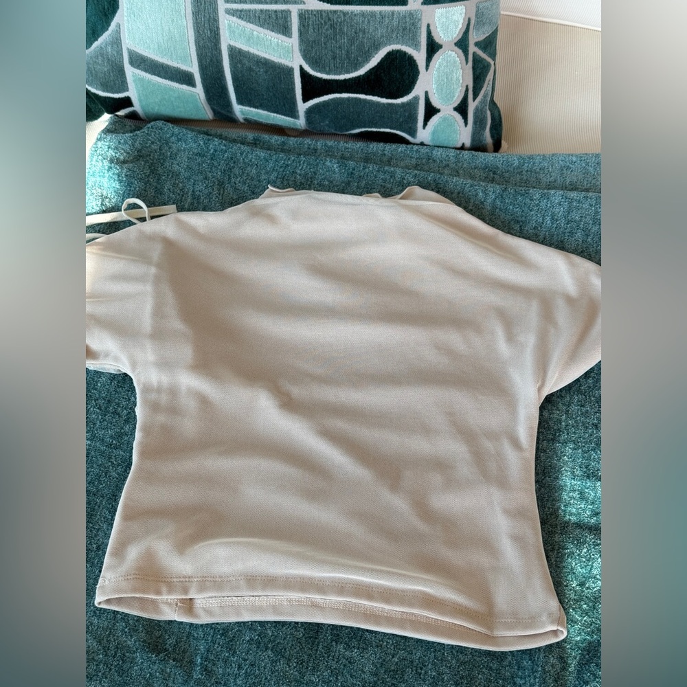 Chic Cream Ruched Blouse - Picture 6 of 11